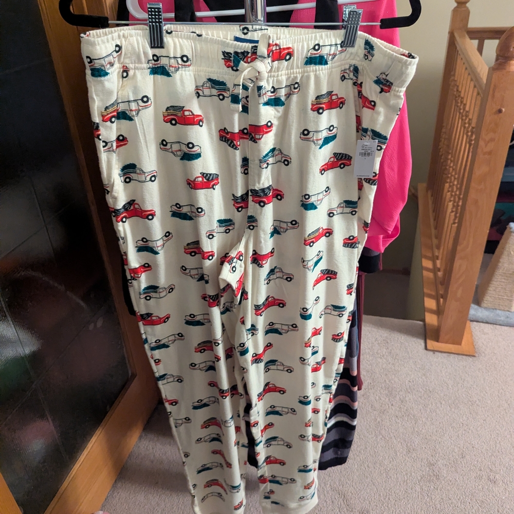 💚Old Navy Car Print Pajama Pants L